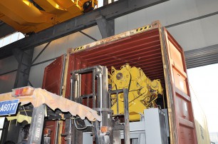 造成泥漿泵填料漏水原因有哪些？